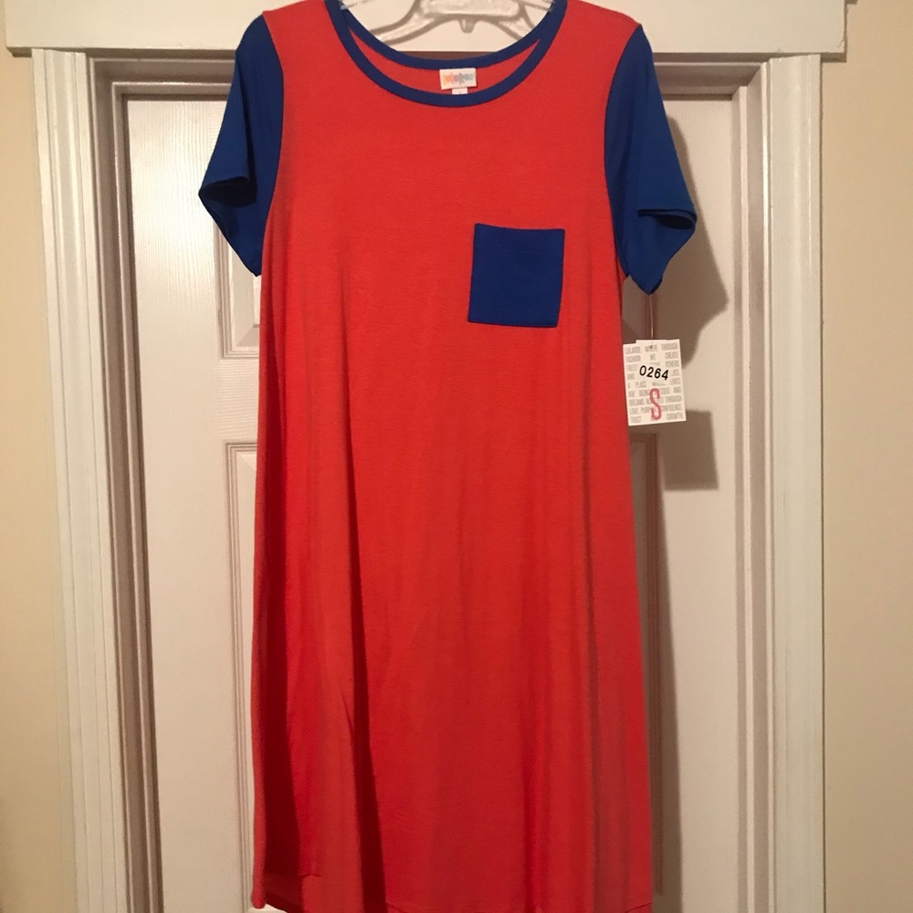 Brand New LuLaRoe Small Carly dress